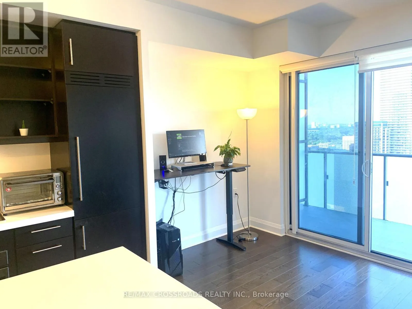 3611 - 1080 BAY STREET