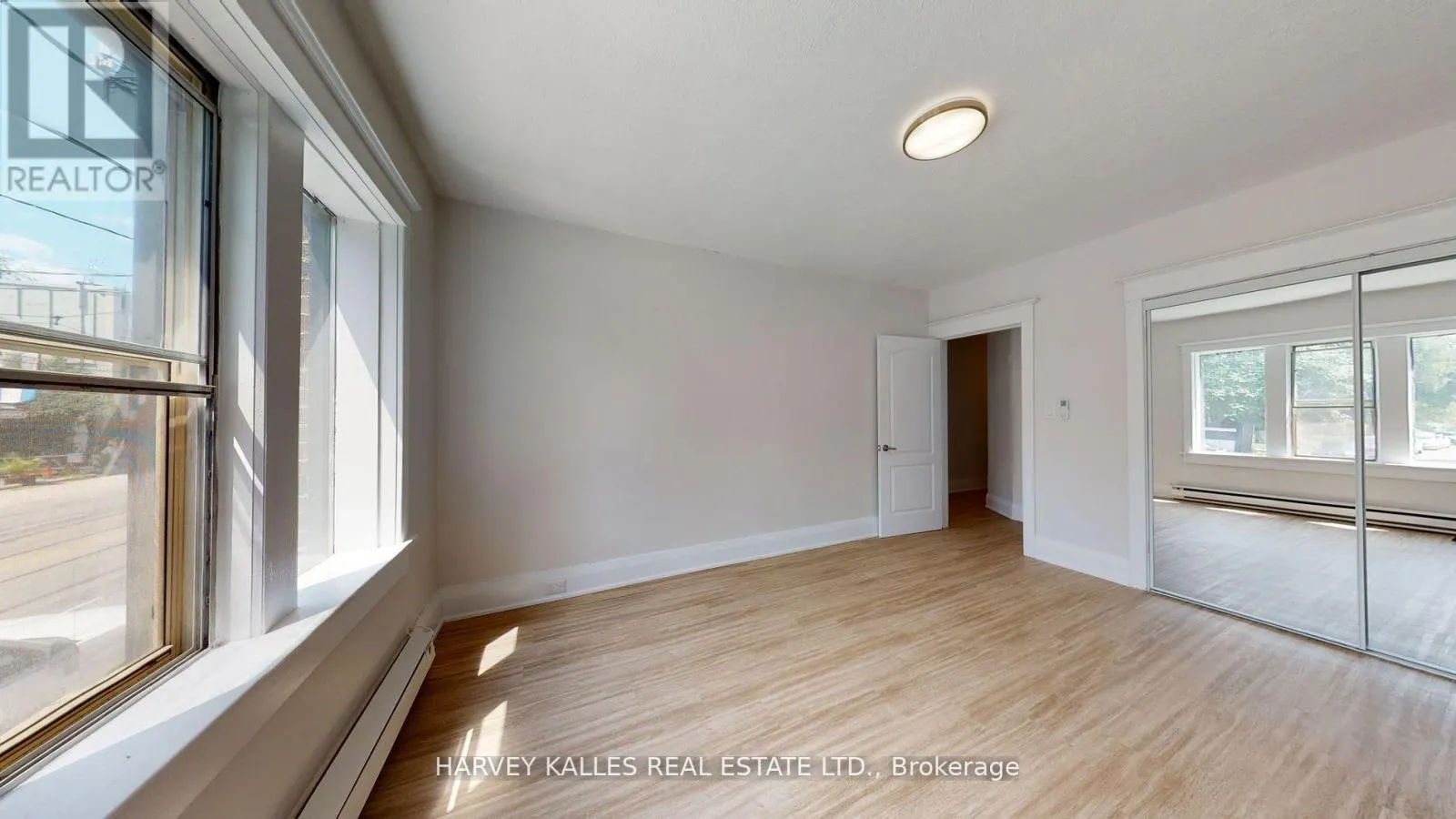 1 - 1065 BATHURST STREET