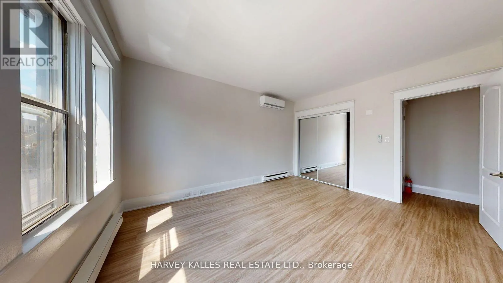 1 - 1065 BATHURST STREET