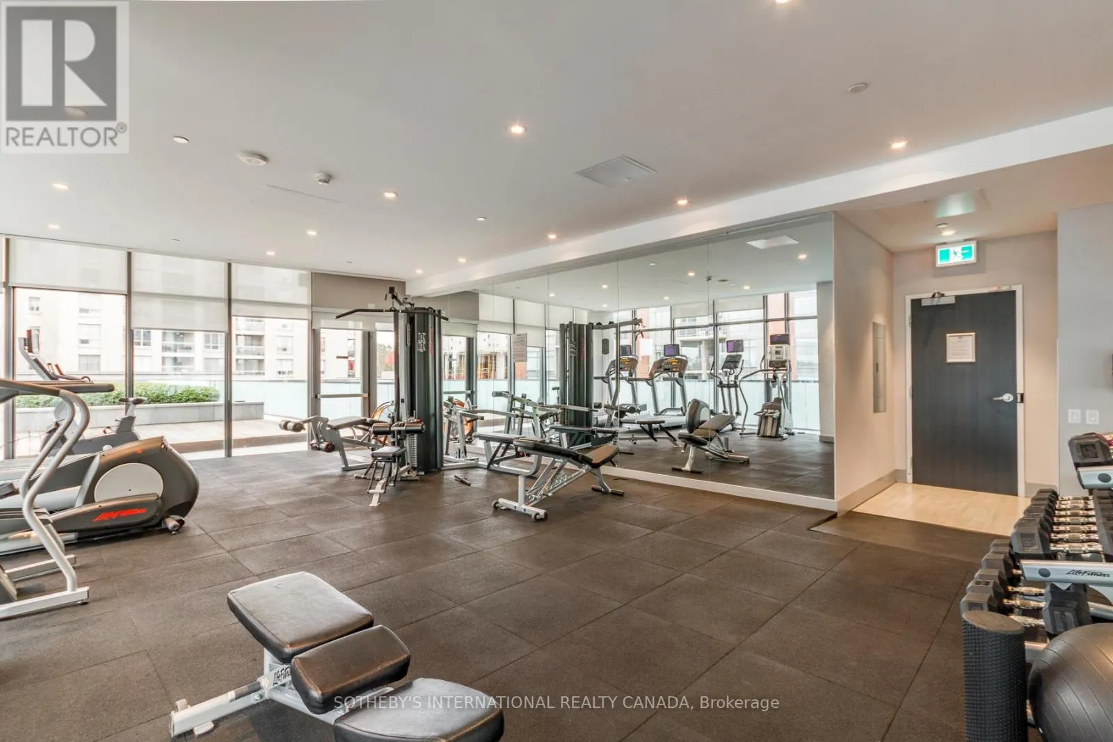 1103 - 1815 YONGE STREET