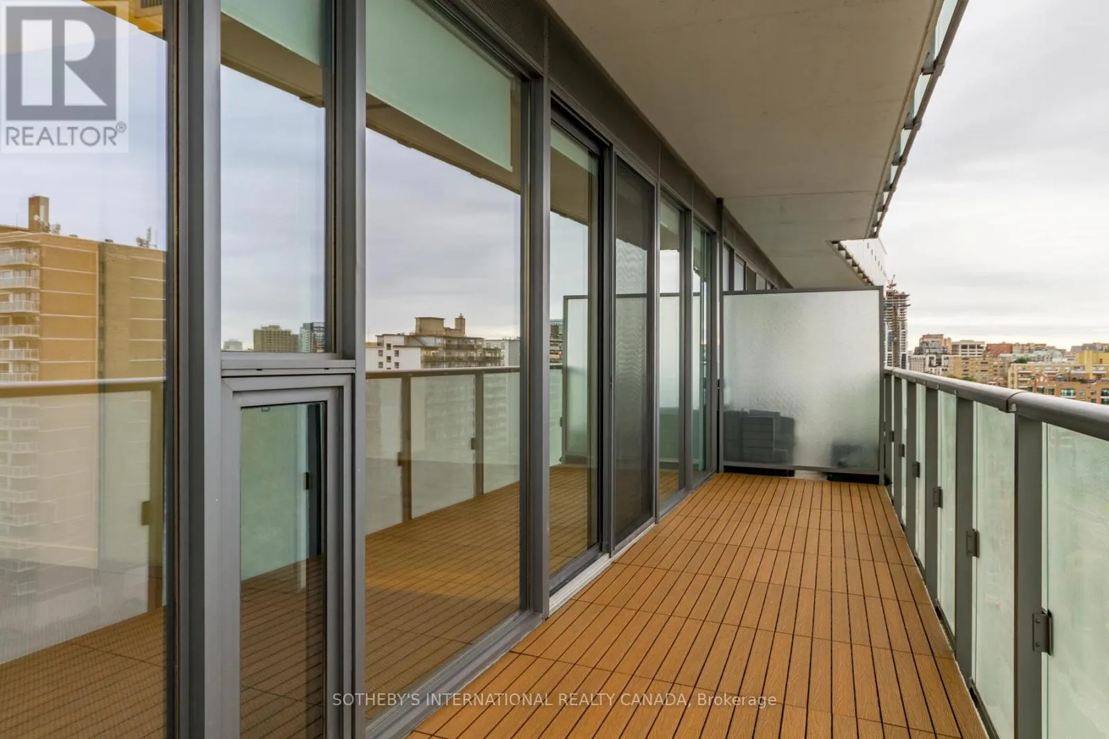 1103 - 1815 YONGE STREET