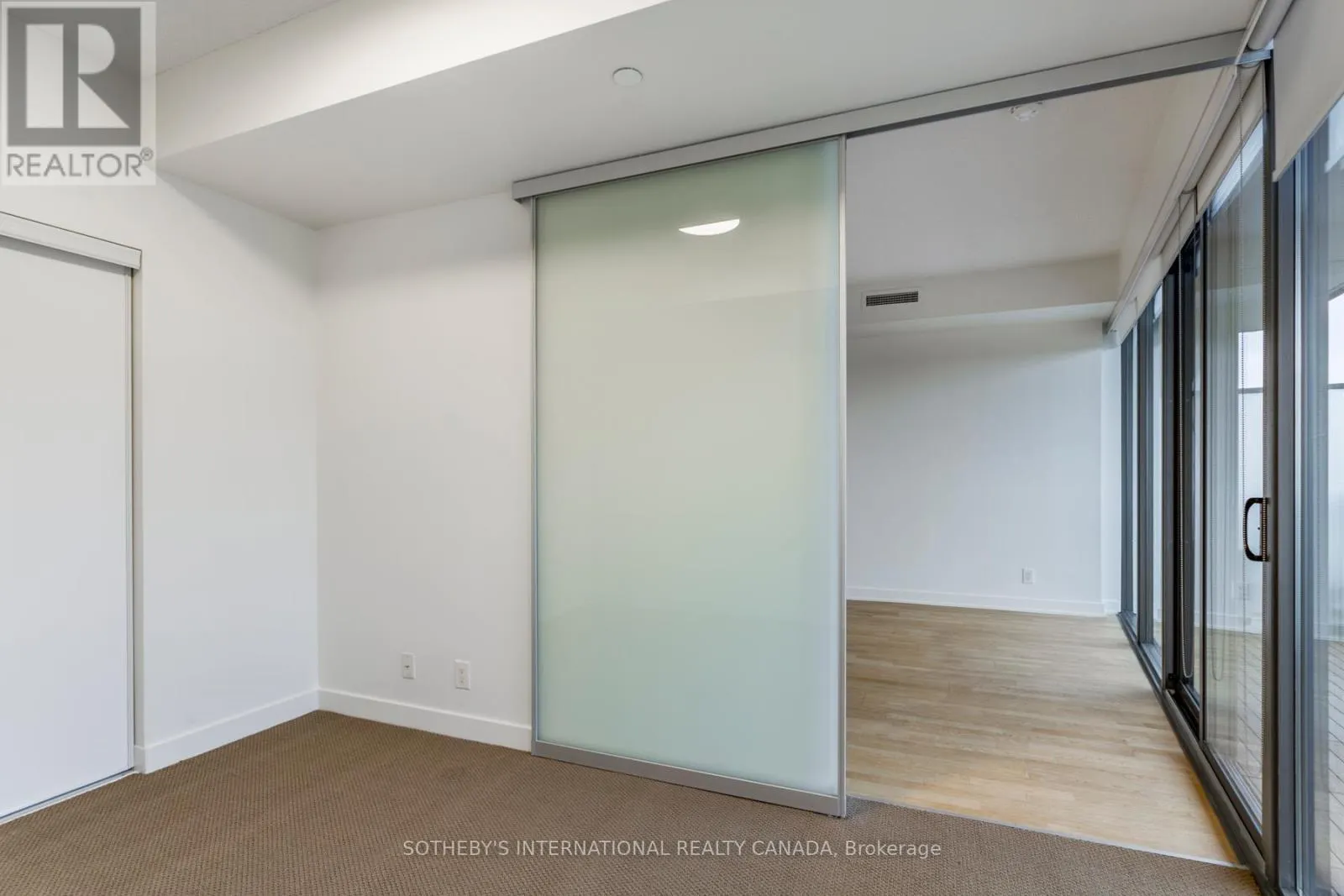1103 - 1815 YONGE STREET