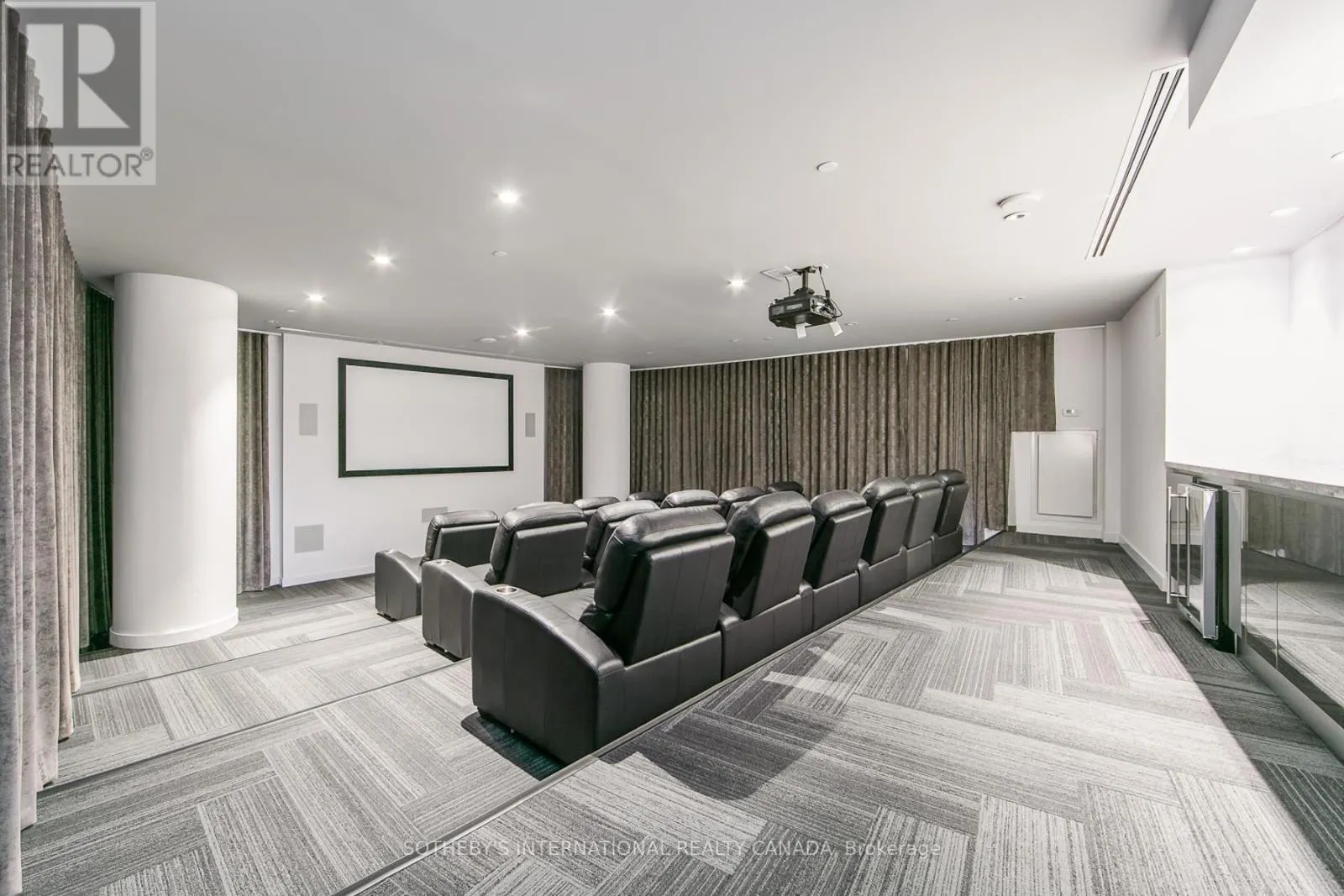 1103 - 1815 YONGE STREET
