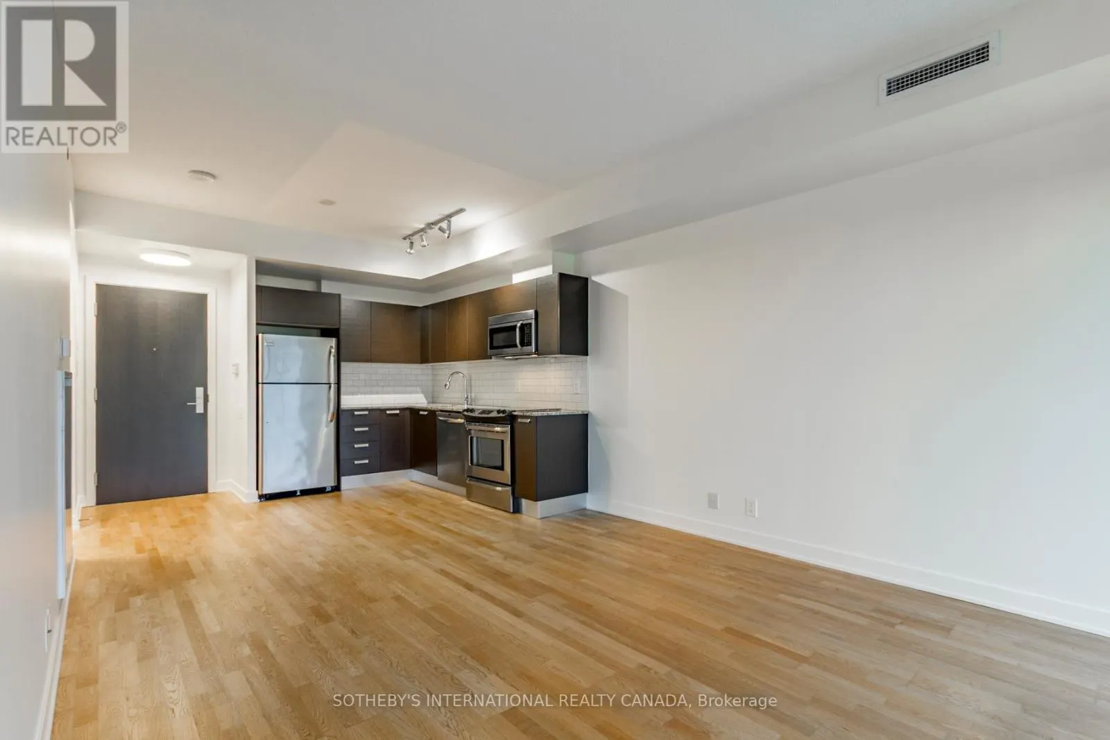 1103 - 1815 YONGE STREET