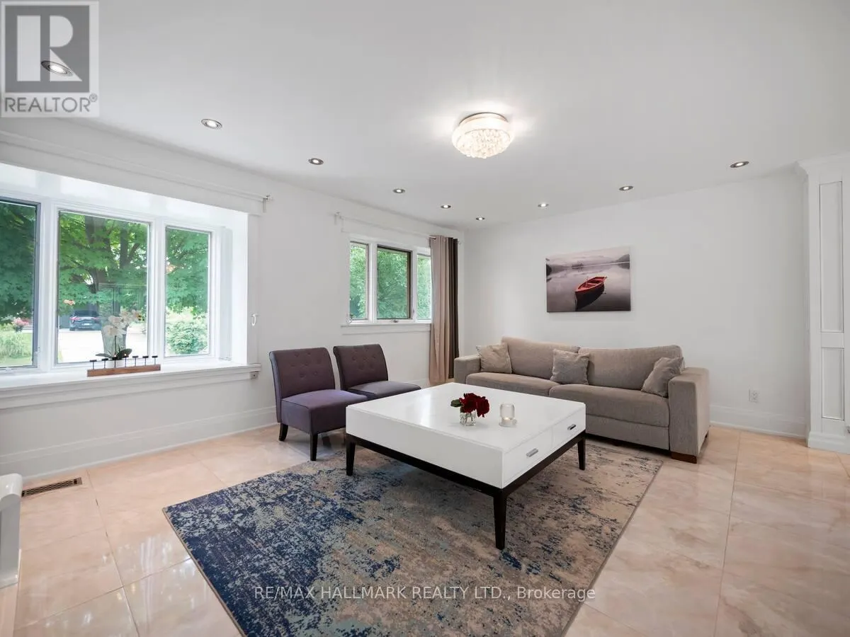 218 NORTHWOOD DRIVE