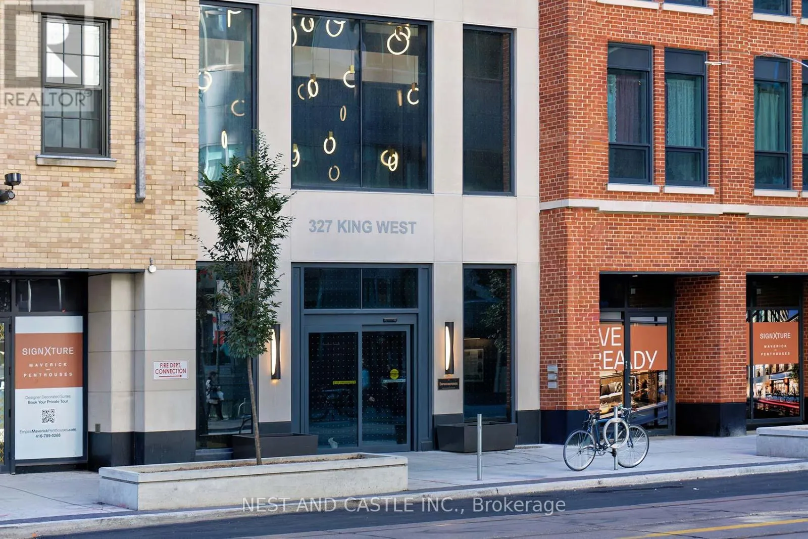 4104 - 327 KING STREET W