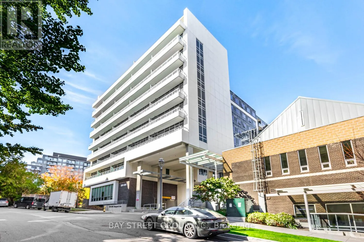 317 - 591 SHEPPARD AVENUE E