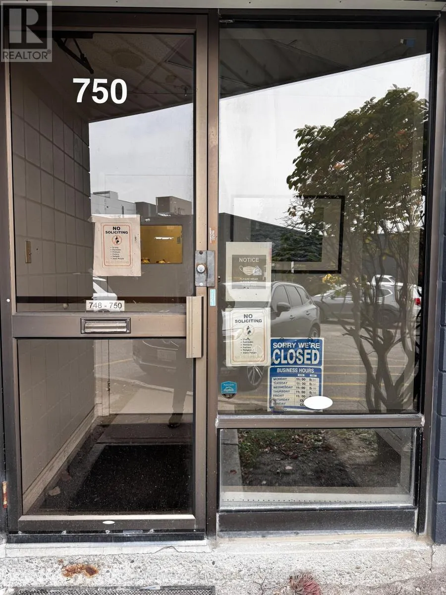 748-750 GORDON BAKER ROAD