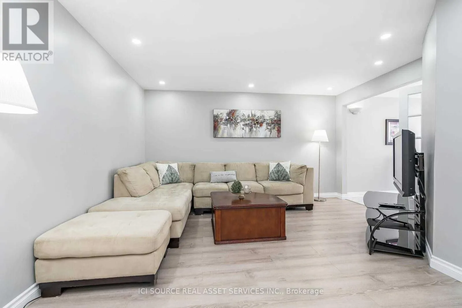 1102 - 5795 YONGE STREET