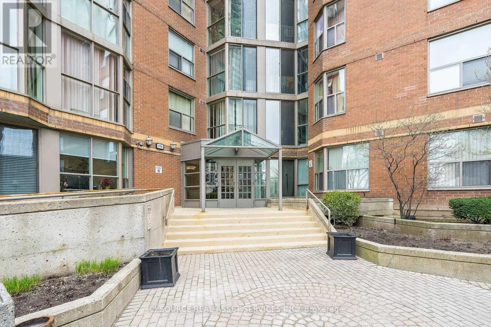 1102 - 5795 YONGE STREET