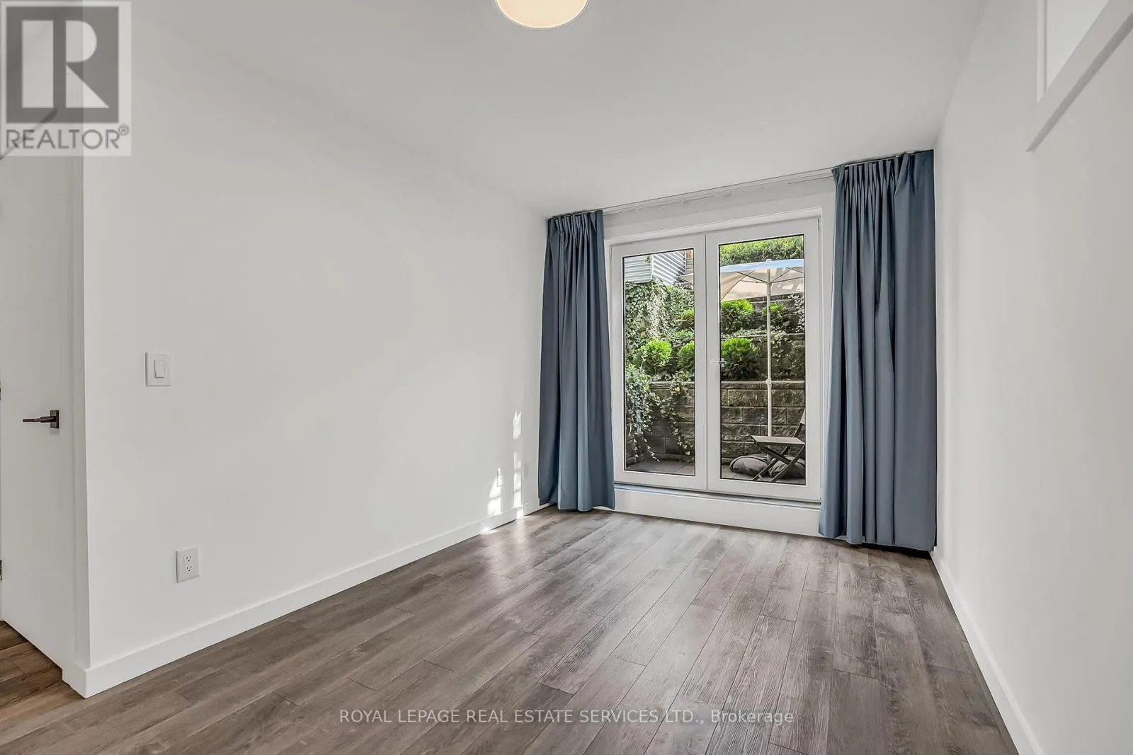 A - 439 WINONA DRIVE