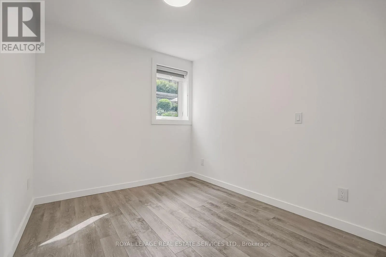 A - 439 WINONA DRIVE