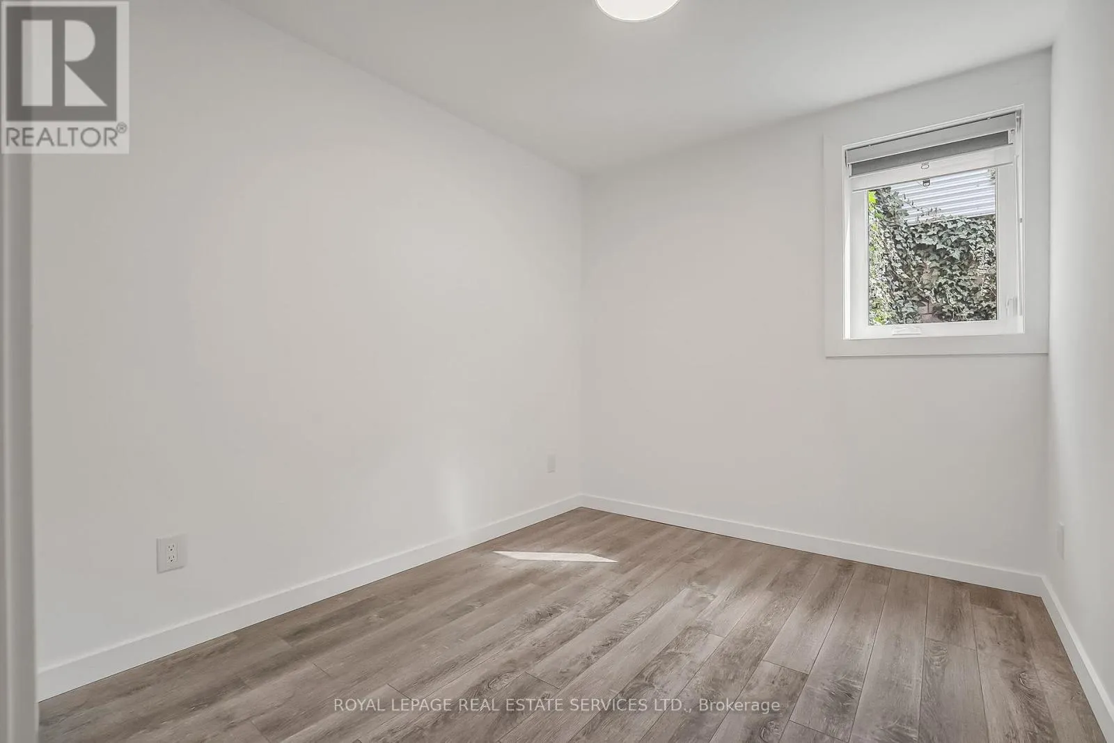 A - 439 WINONA DRIVE
