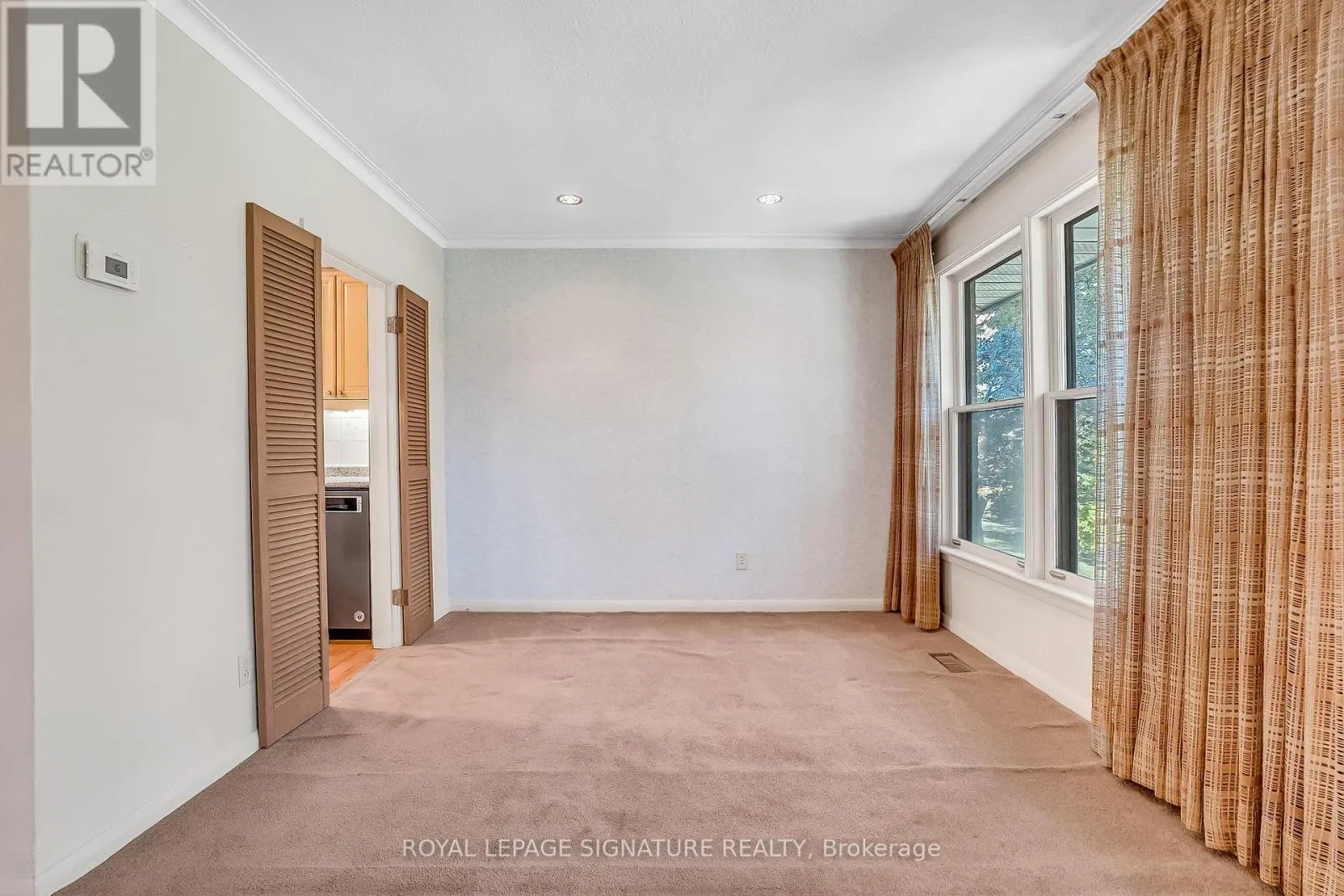 24 HOCKLEY PLACE