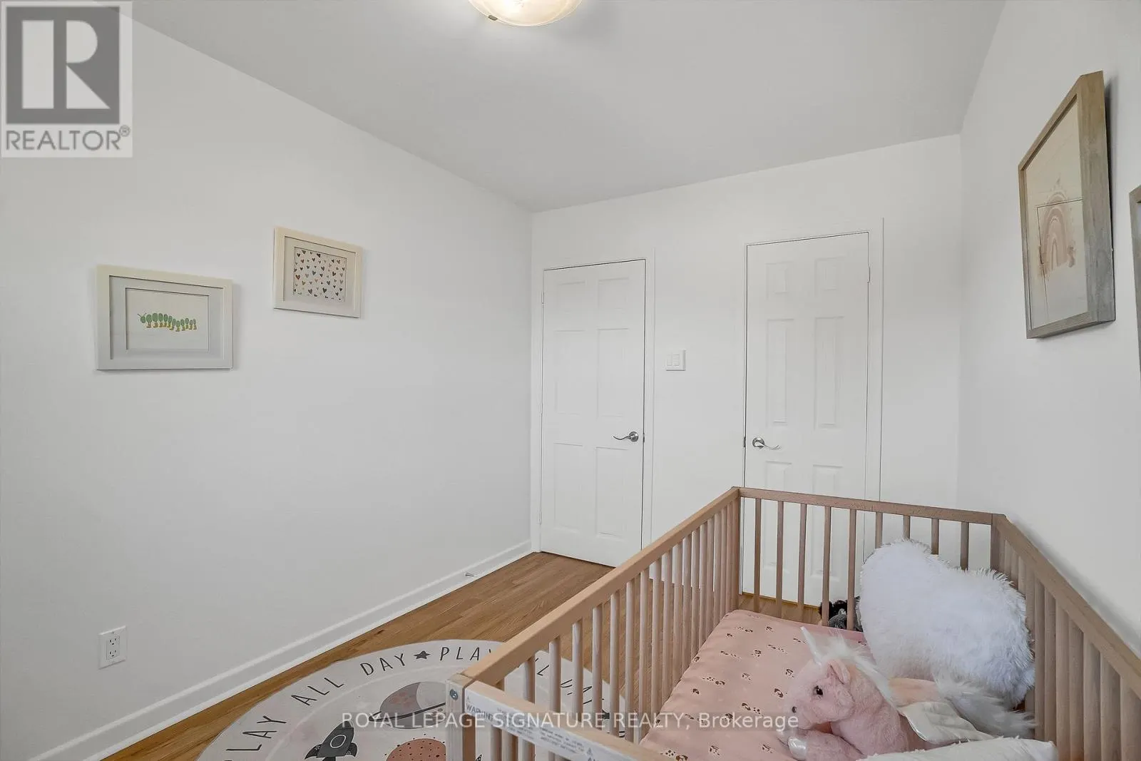12 SLIDELL CRESCENT