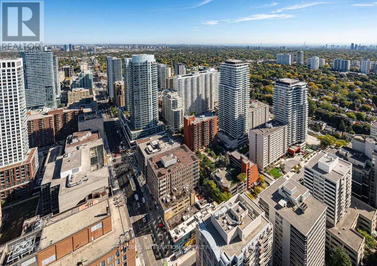 4211 - 8 EGLINTON AVENUE E