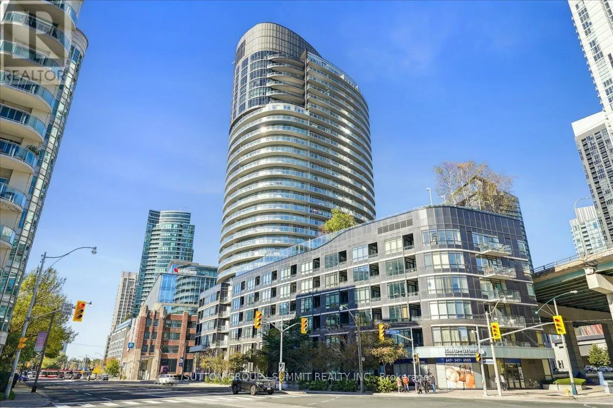 515 - 38 DAN LECKIE WAY