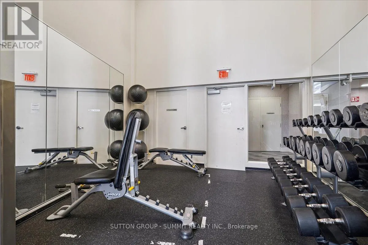 515 - 38 DAN LECKIE WAY