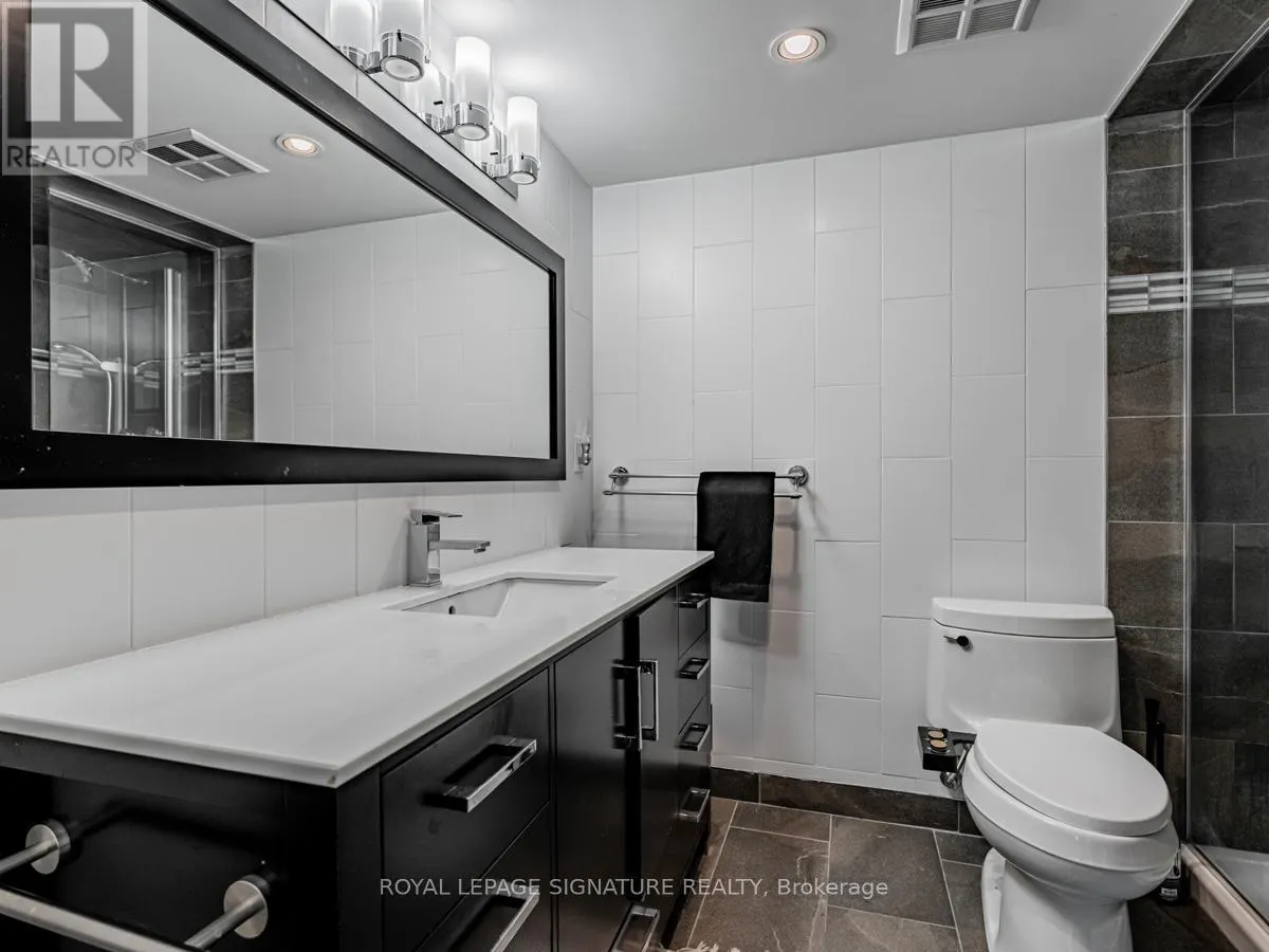615 - 1029 KING STREET W