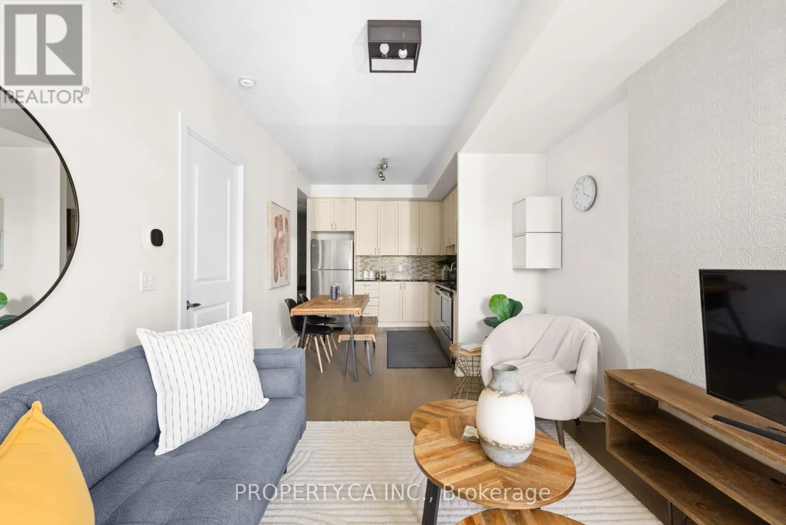 404 - 68 MERTON STREET