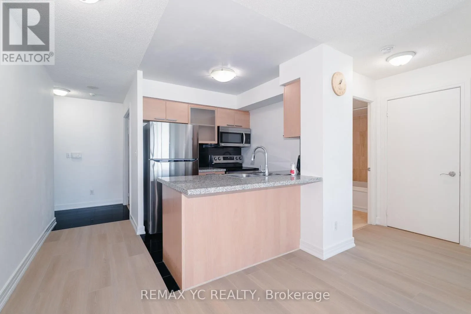 2612 - 16 HARRISON GARDEN BOULEVARD