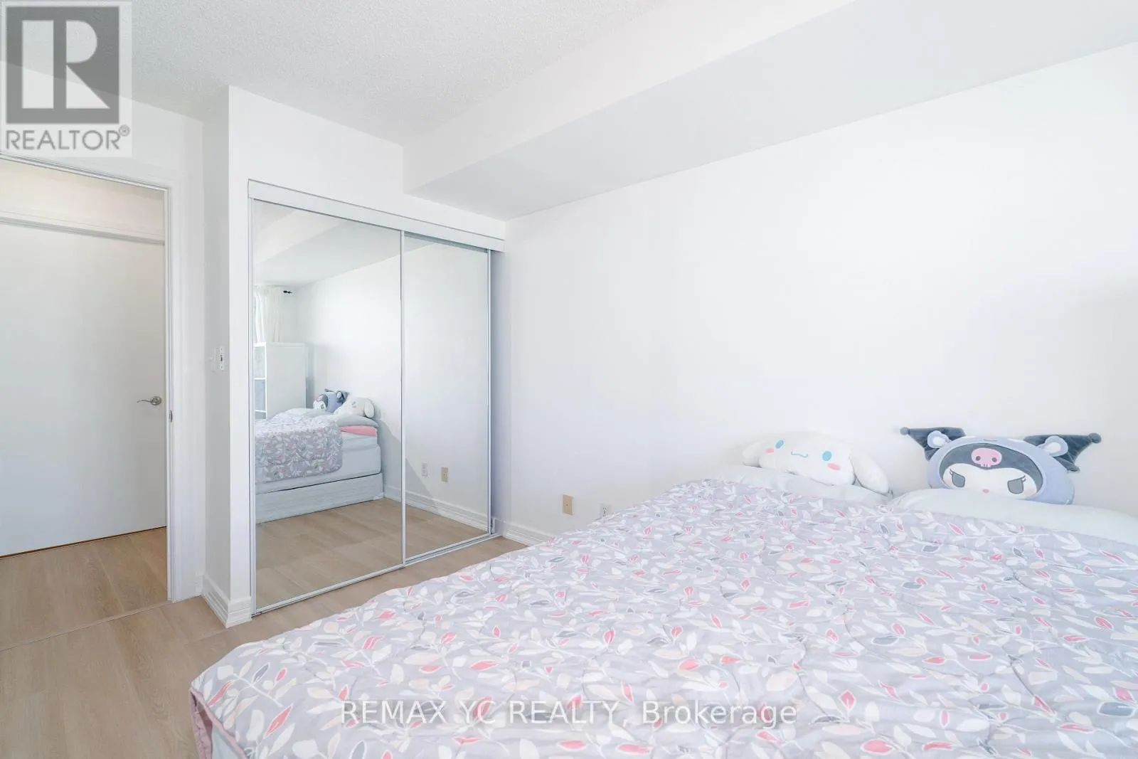 2612 - 16 HARRISON GARDEN BOULEVARD