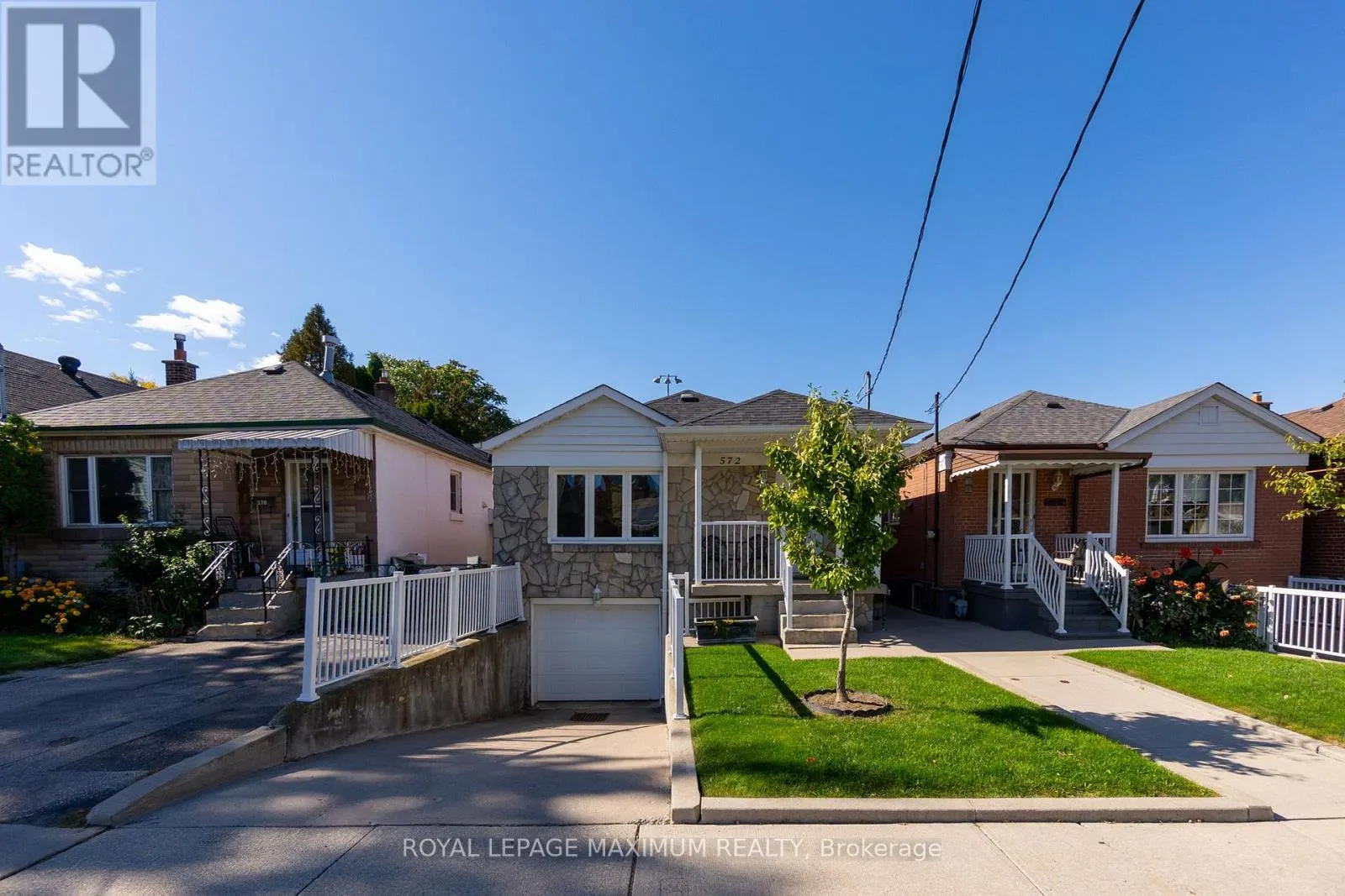 572 NORTHCLIFFE BOULEVARD
