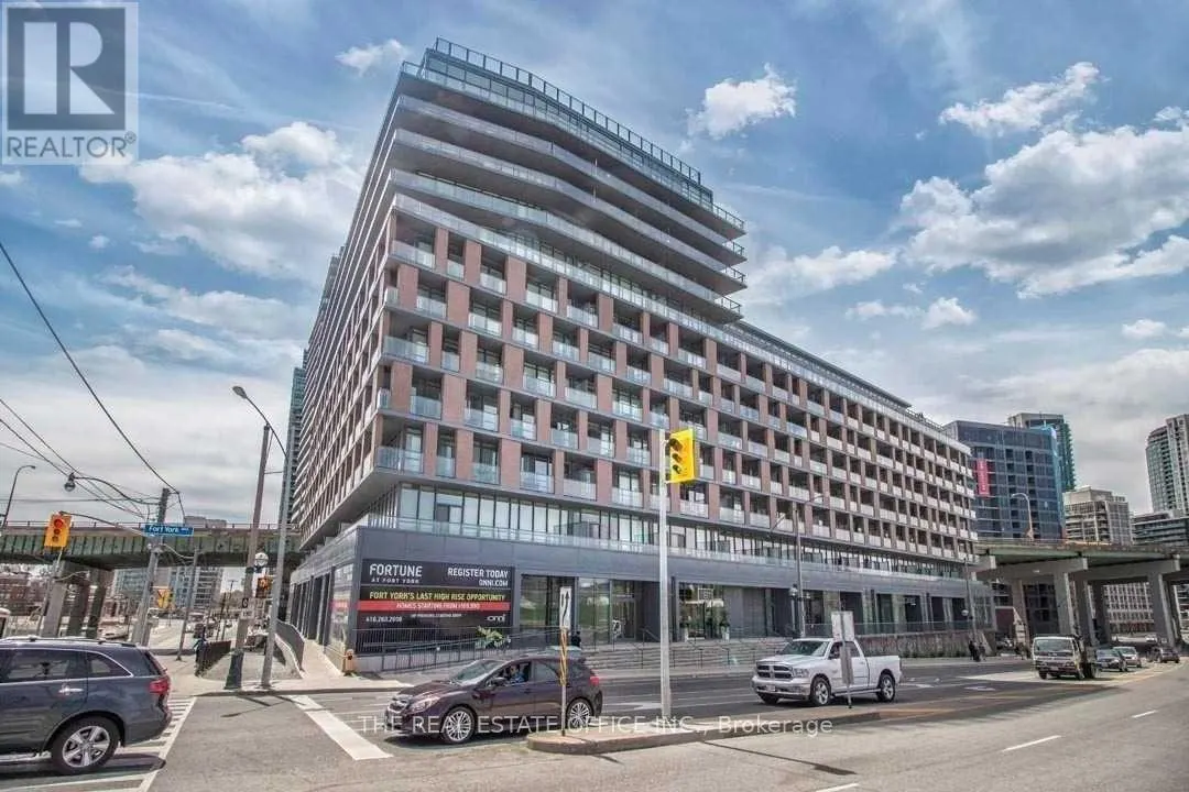 620 - 169 FORT YORK BOULEVARD