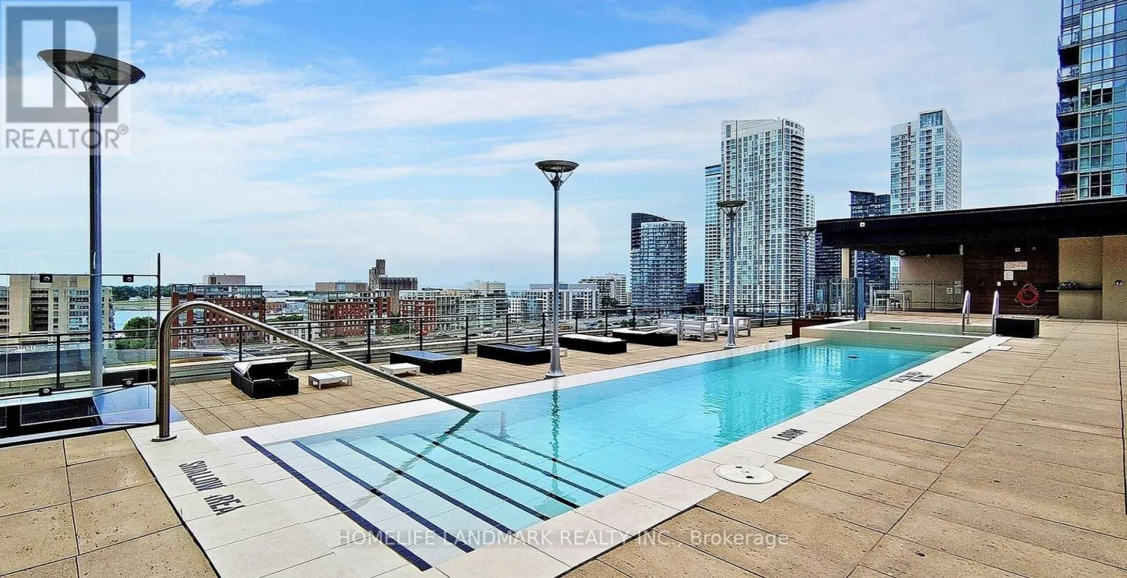 833 - 8 TELEGRAM MEWS