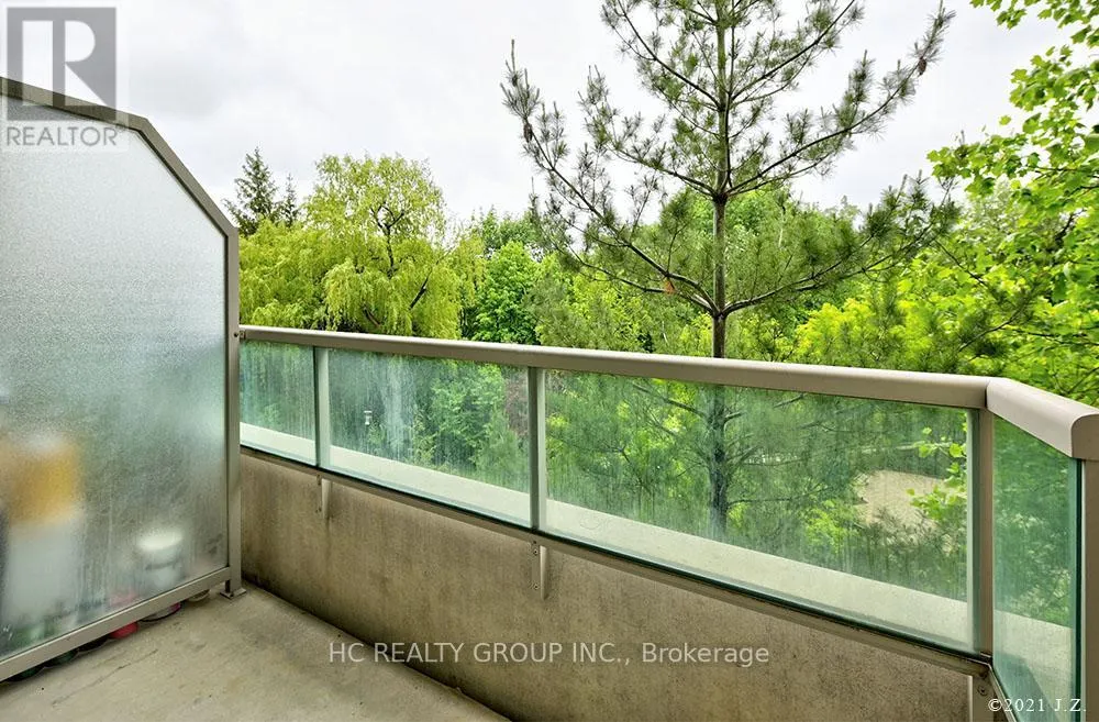 201 - 20 BLOORVIEW PLACE