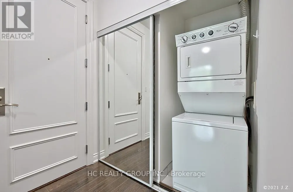 201 - 20 BLOORVIEW PLACE