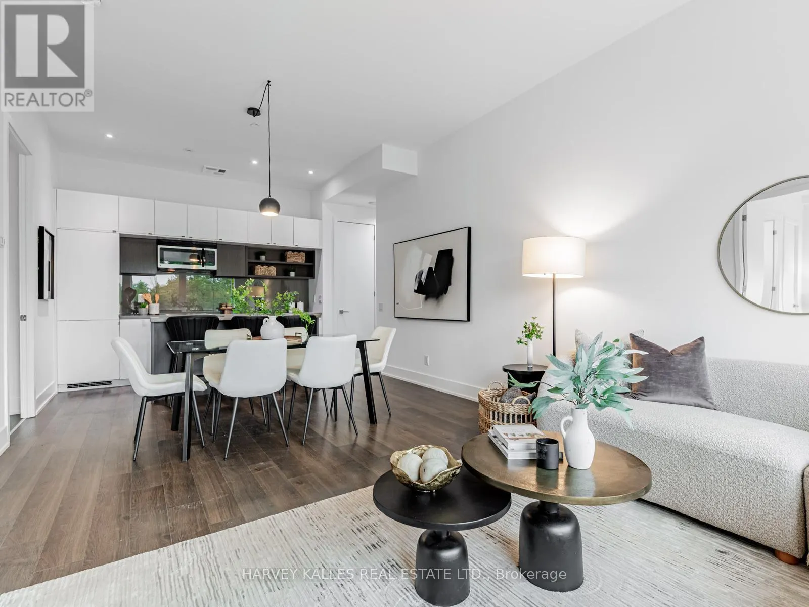 419 - 111 ST CLAIR AVENUE W