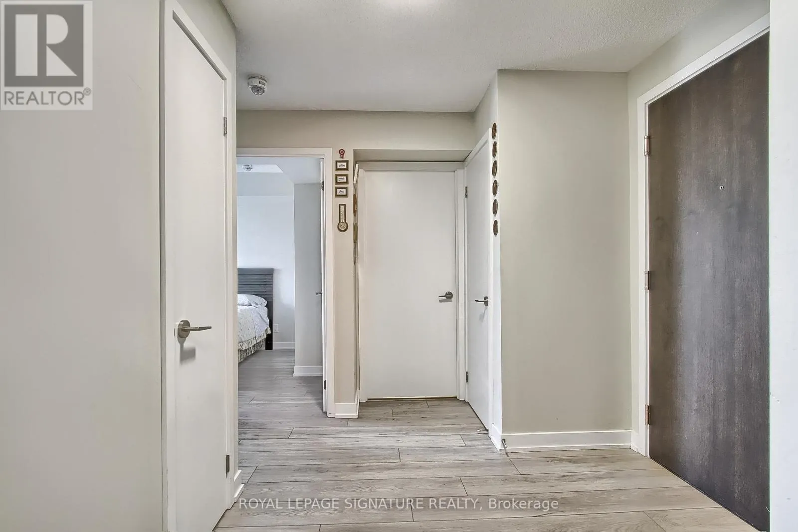 810 - 38 MONTE KWINTER COURT