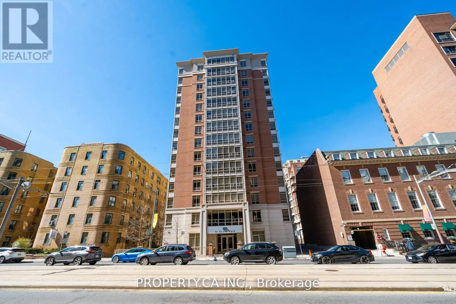 202 - 60 ST CLAIR AVENUE W