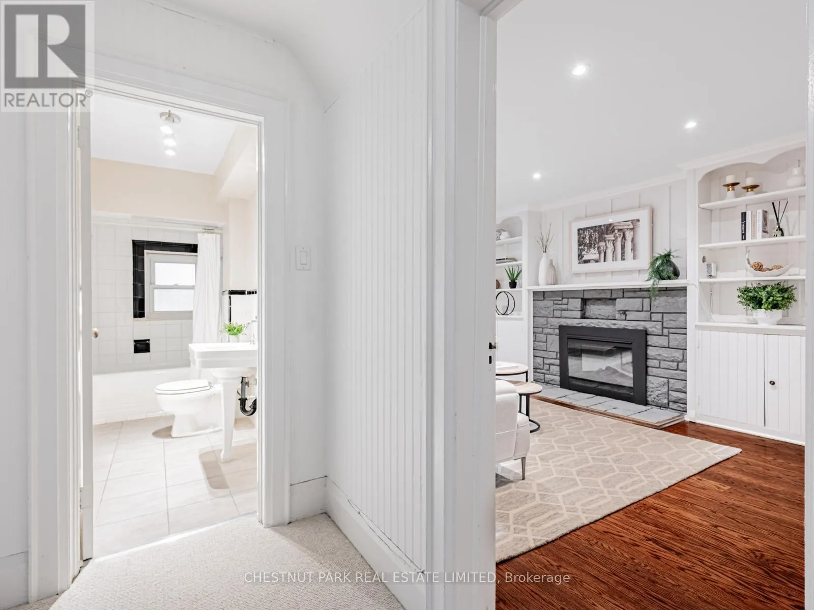 21 CORTLEIGH BOULEVARD