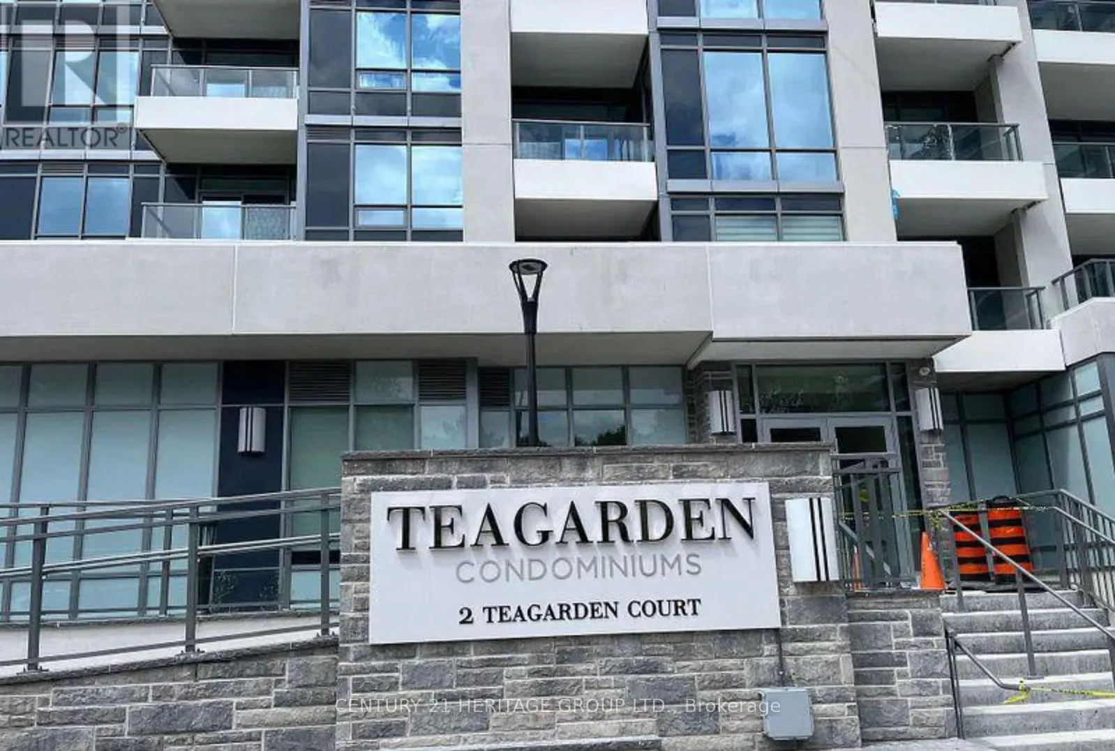 709 - 2 TEAGARDEN COURT