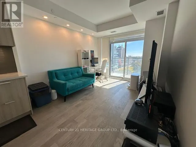 709 - 2 TEAGARDEN COURT