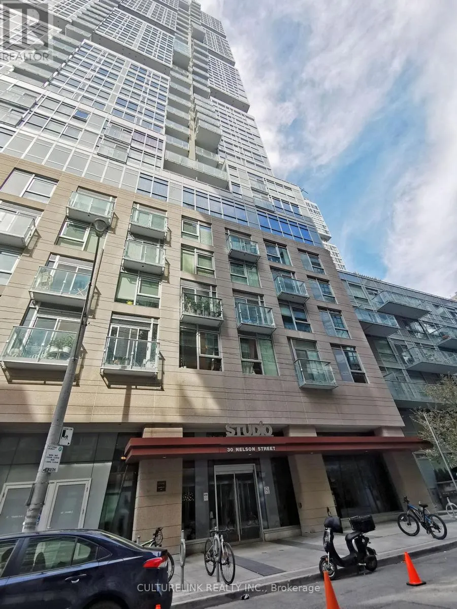 225 - 30 NELSON STREET