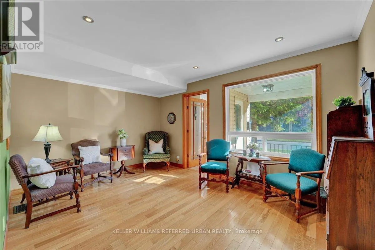 116 BURNETT AVENUE