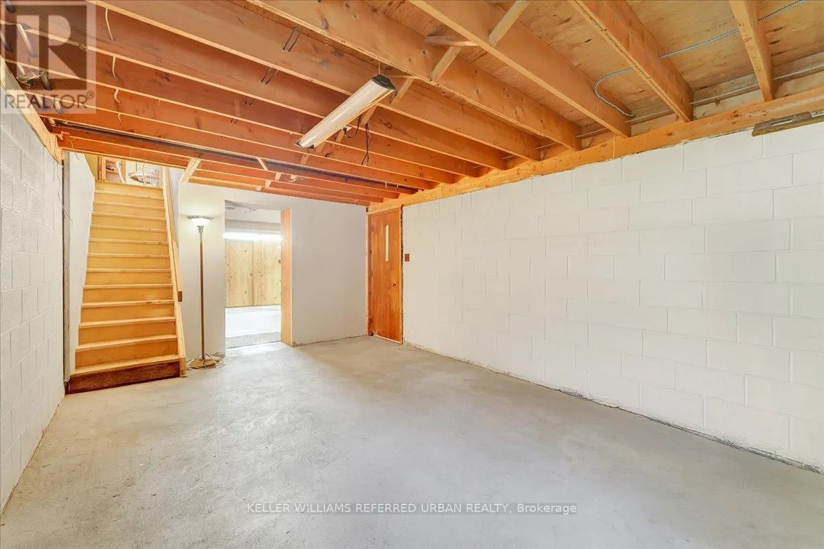 116 BURNETT AVENUE