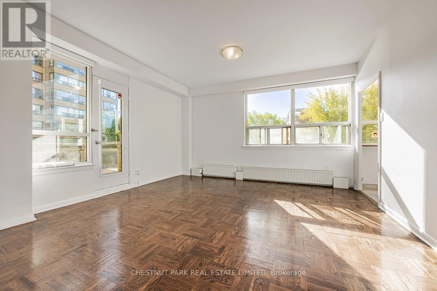 105 - 2500 BATHURST STREET