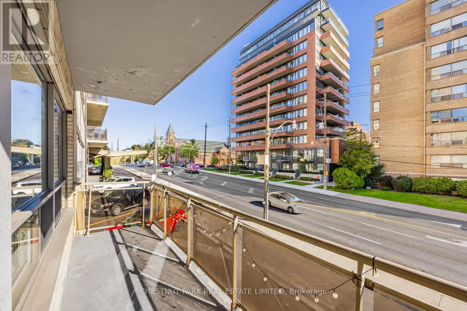 105 - 2500 BATHURST STREET
