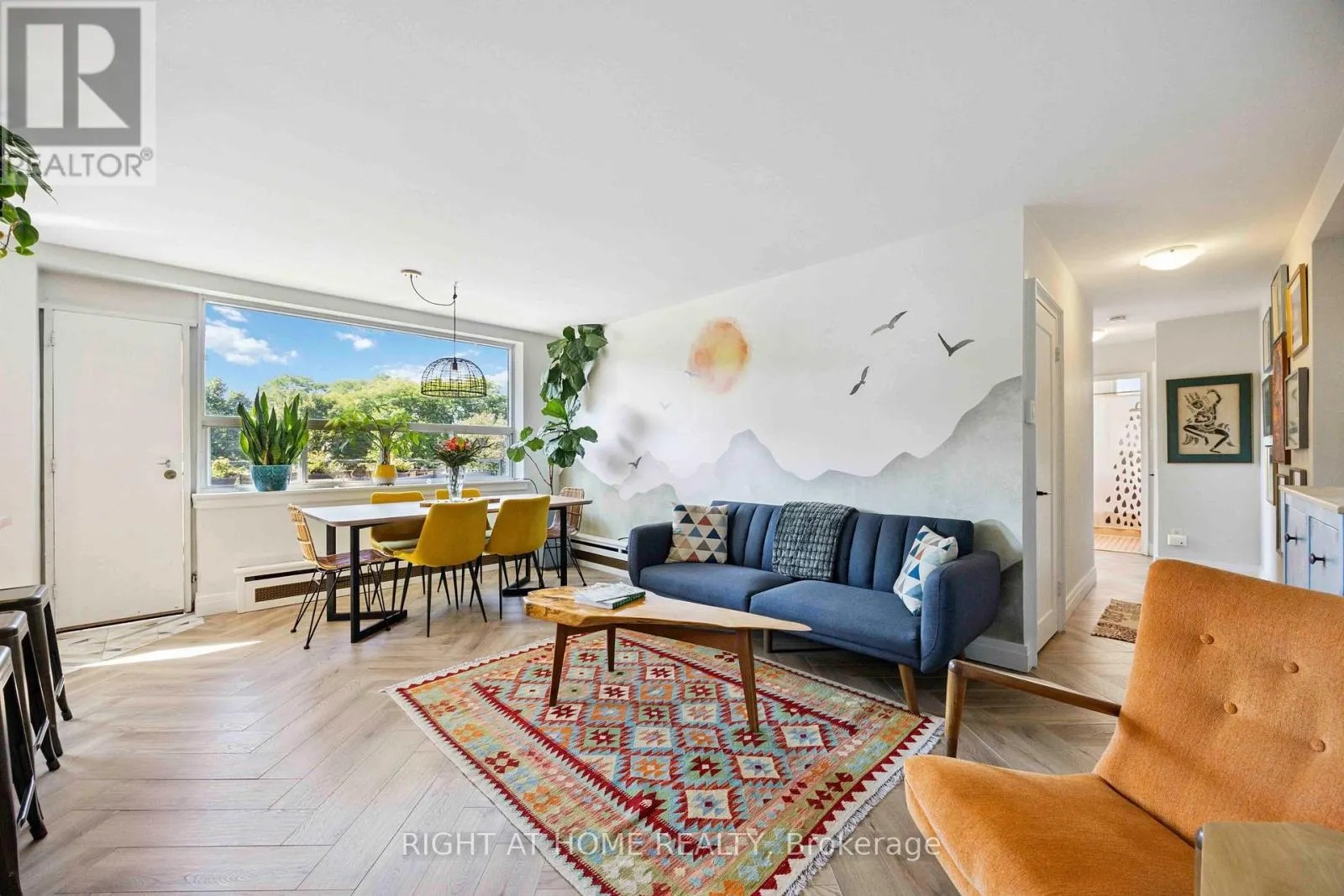 103 - 57 NEPTUNE DRIVE