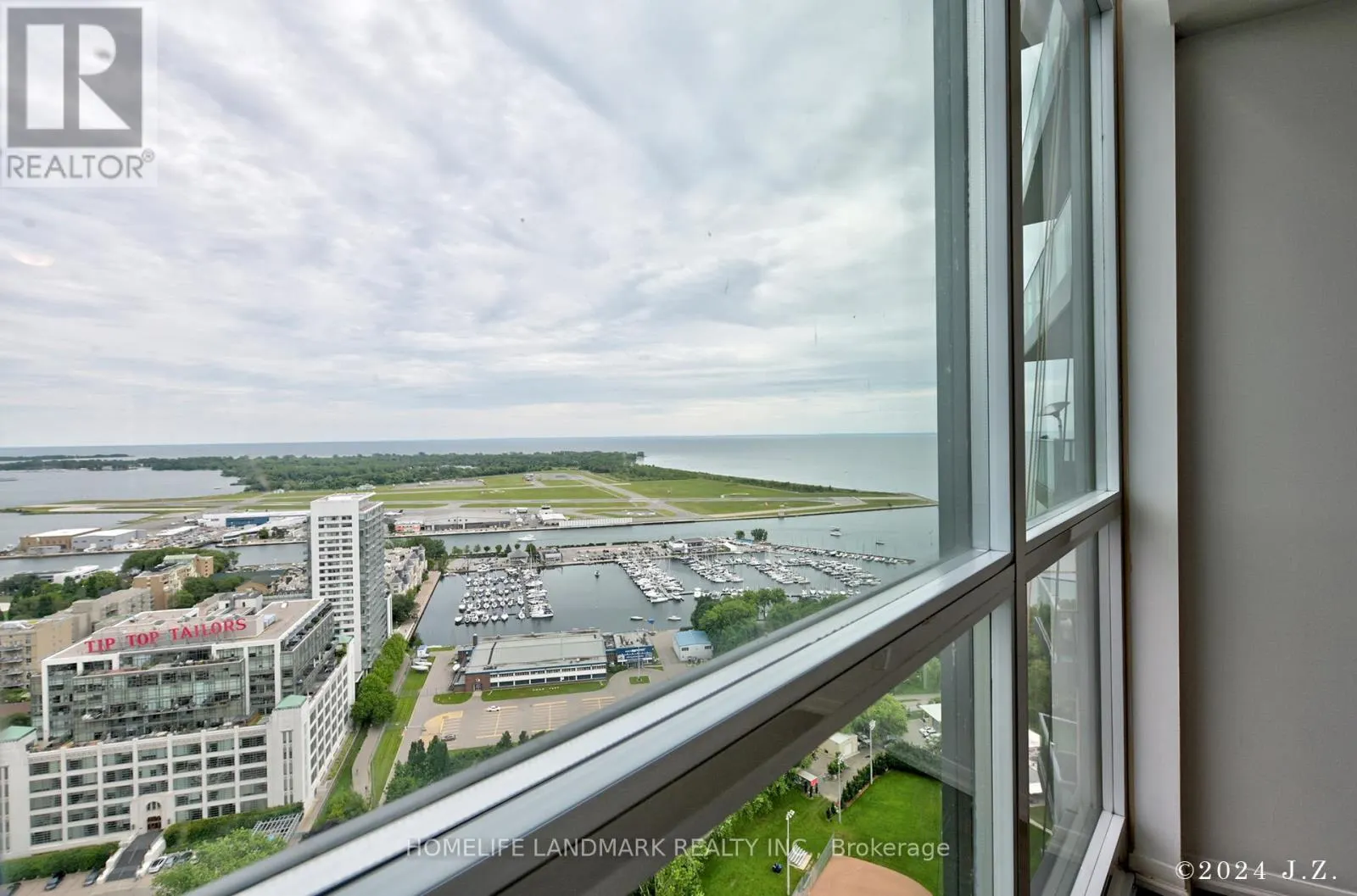 3603 - 215 FORT YORK BOULEVARD