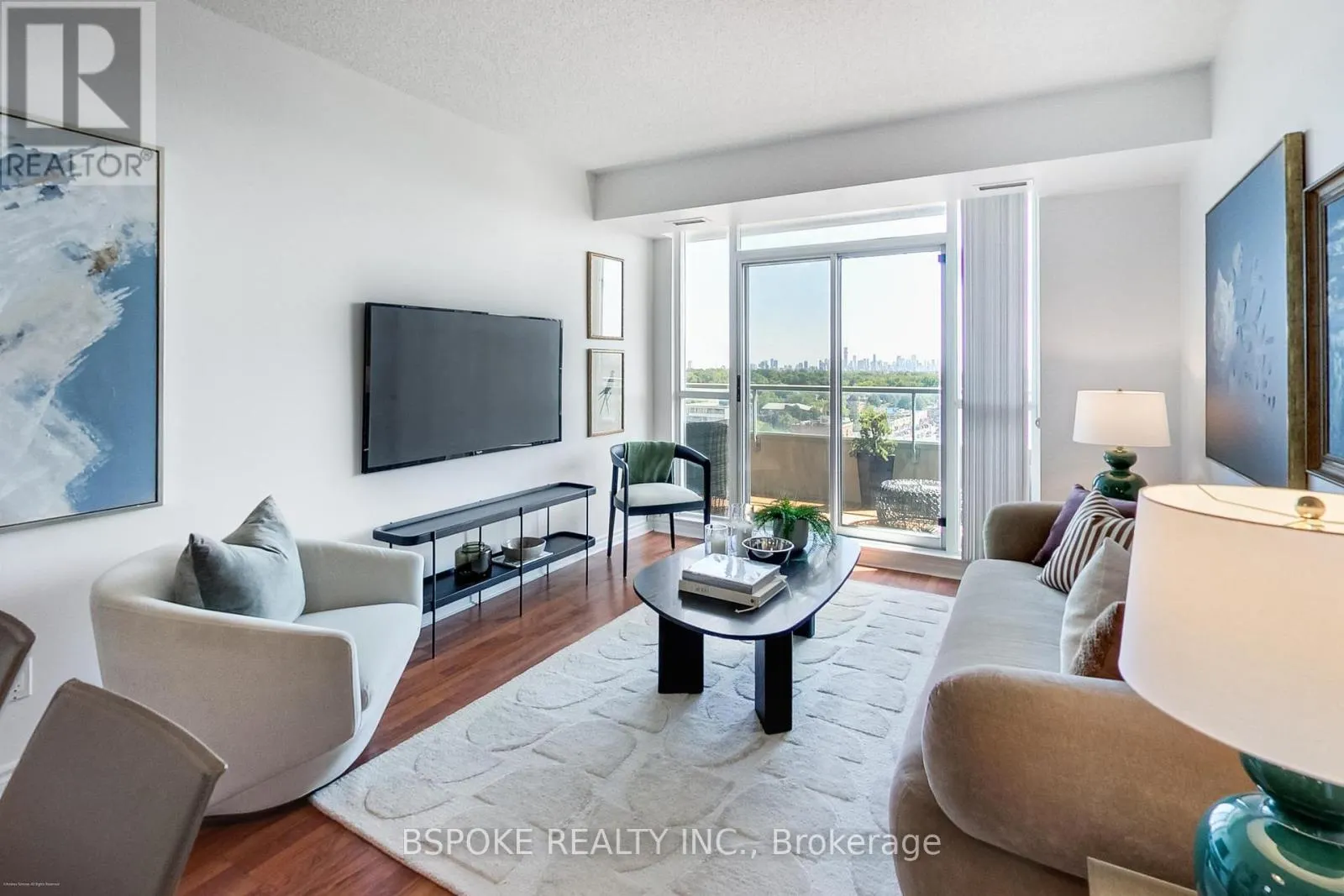 1412 - 8 COVINGTON ROAD