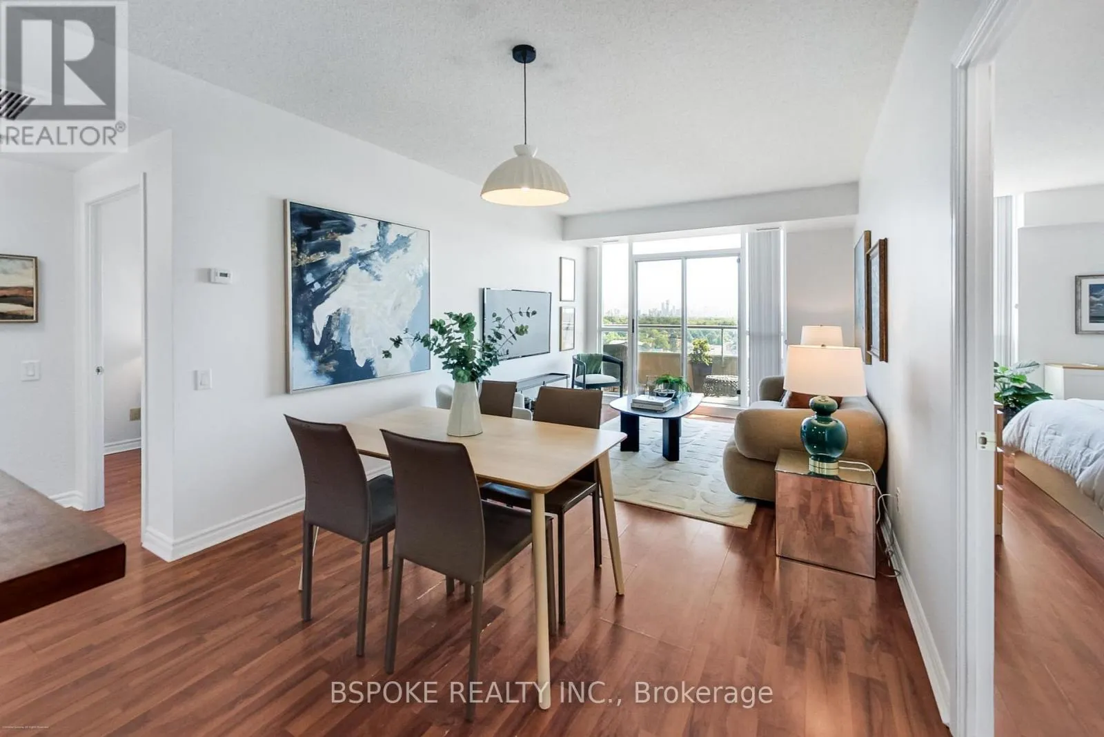 1412 - 8 COVINGTON ROAD