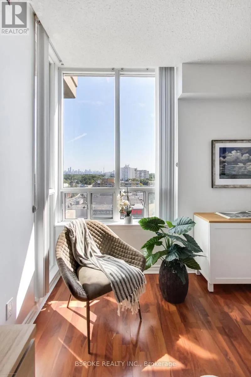 1412 - 8 COVINGTON ROAD