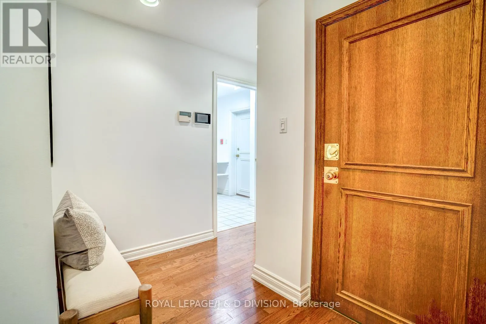 202B - 2 DONCLIFFE PLACE
