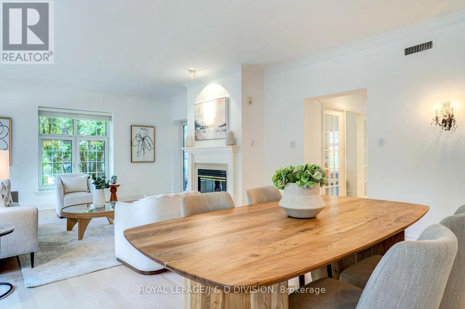 202B - 2 DONCLIFFE PLACE