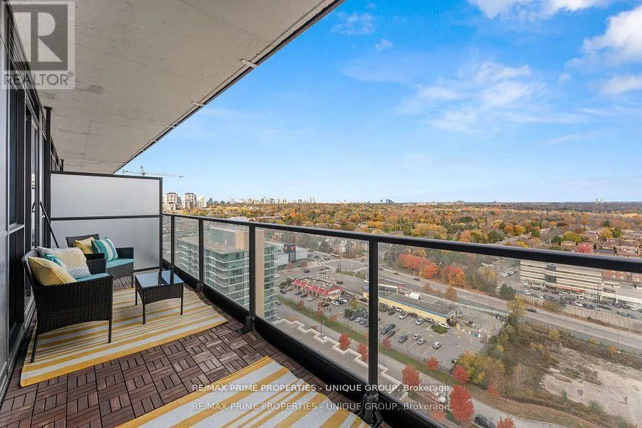 2207 - 29 SINGER COURT